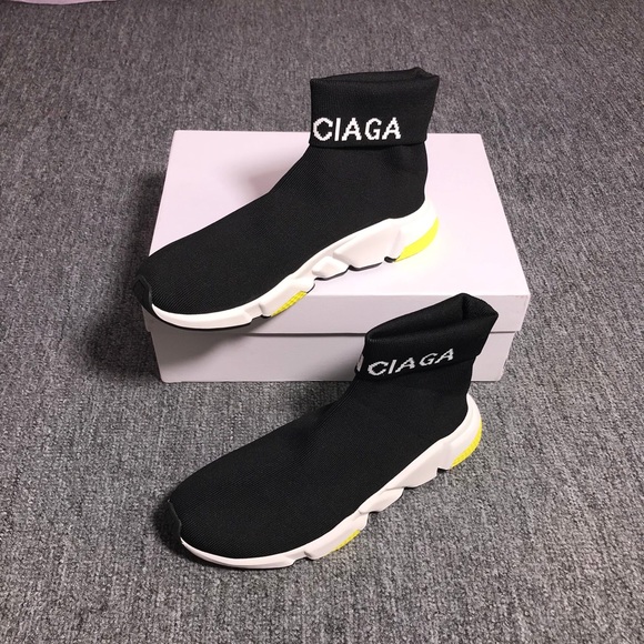 Speed Stretch-Knit Sneakers - Picture 2 of 4